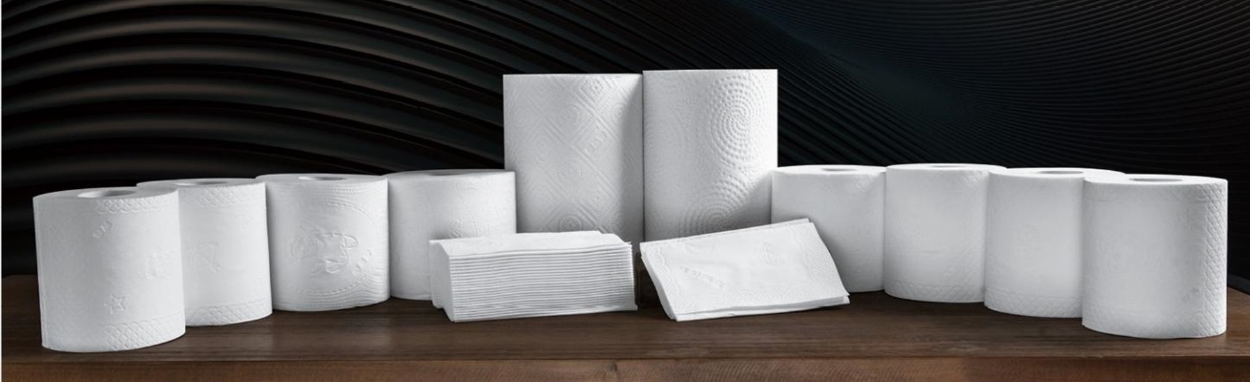 Embossed tissue rolls, kitchen towels and folded tissue produced by DCY machinery
